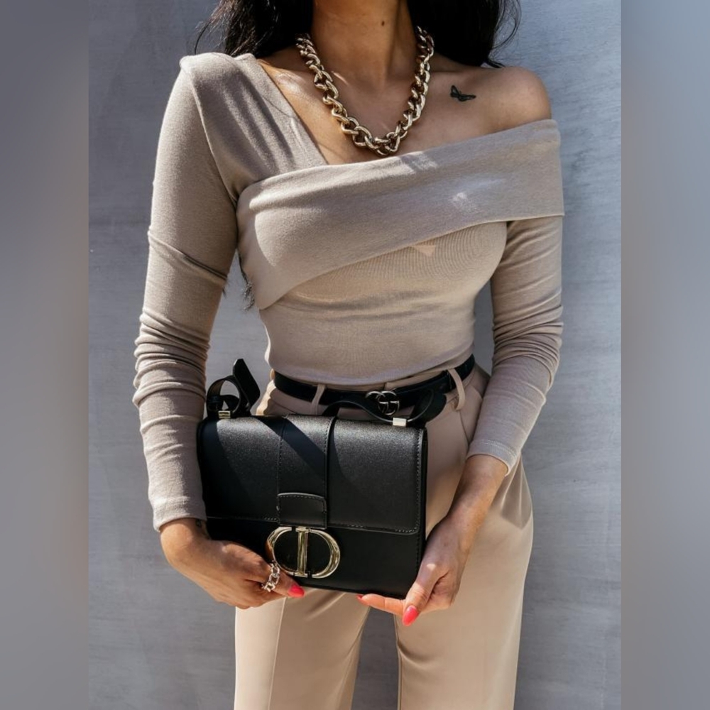 Women's Asymmetrical Single Shoulder Long Sleeve Top